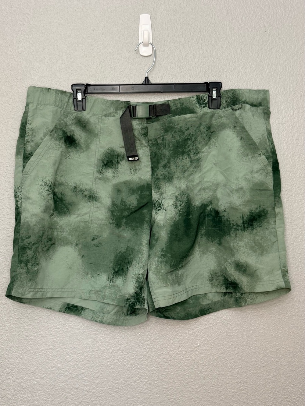 REI Co-Op | Trailmade Amphib Shorts | Bio Texture Sea Olive Pattern | Size XXL